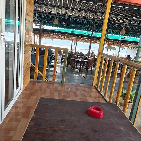 Rococo Pelton Beach Huts Palolem Beach Goa Room photo