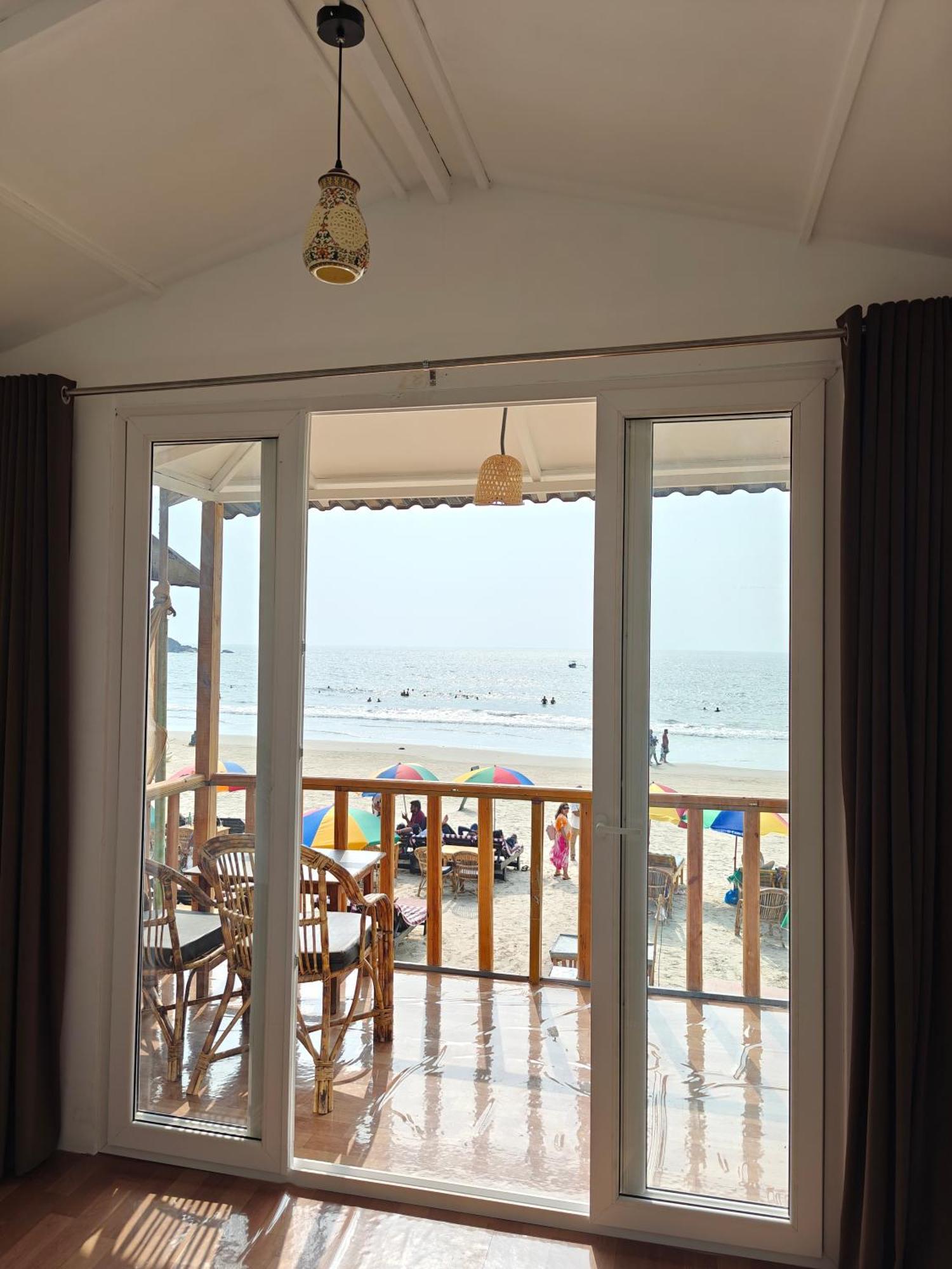 Rococo Pelton Beach Huts Palolem Beach Goa Room photo