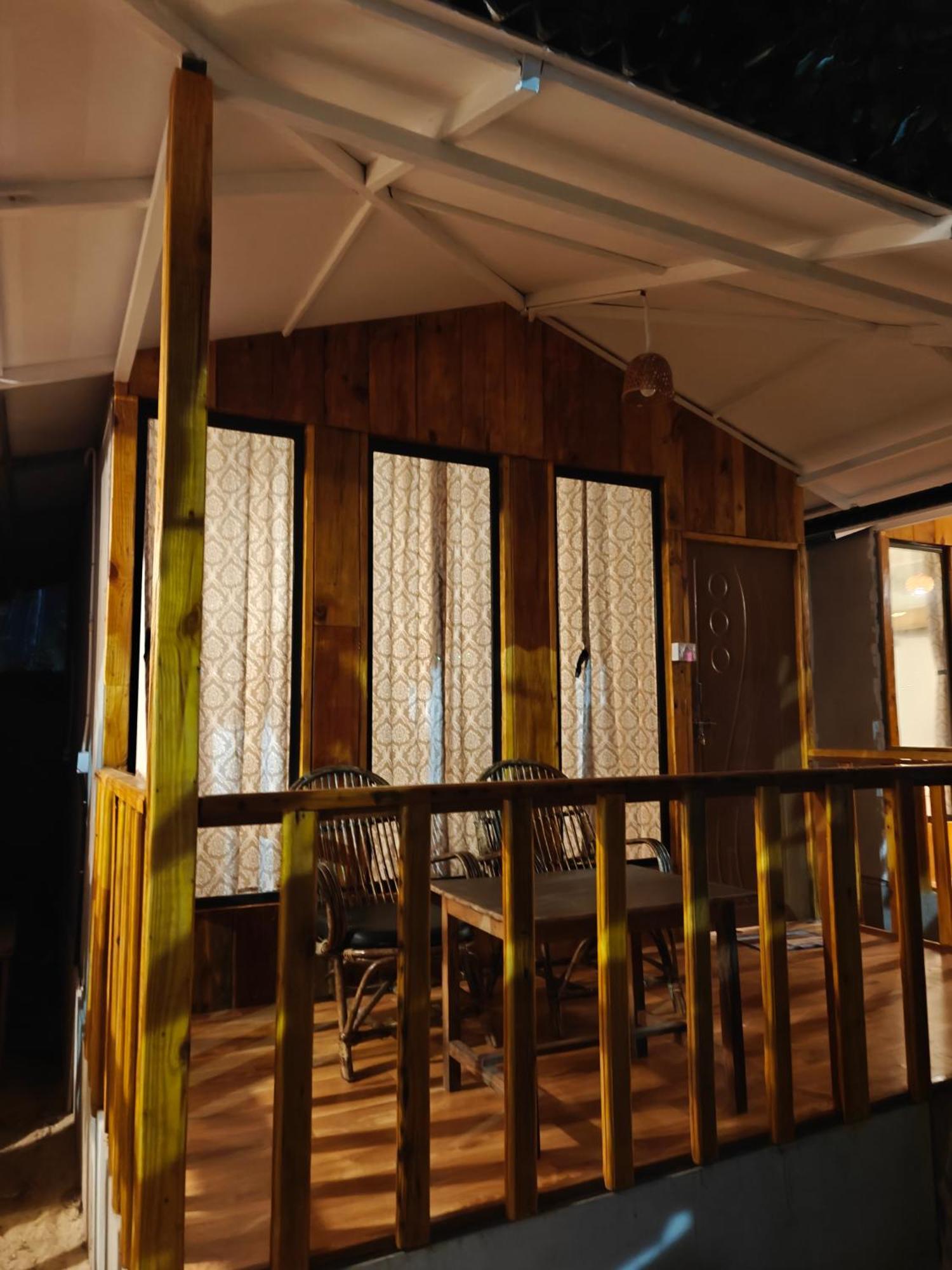 Rococo Pelton Beach Huts Palolem Beach Goa Room photo